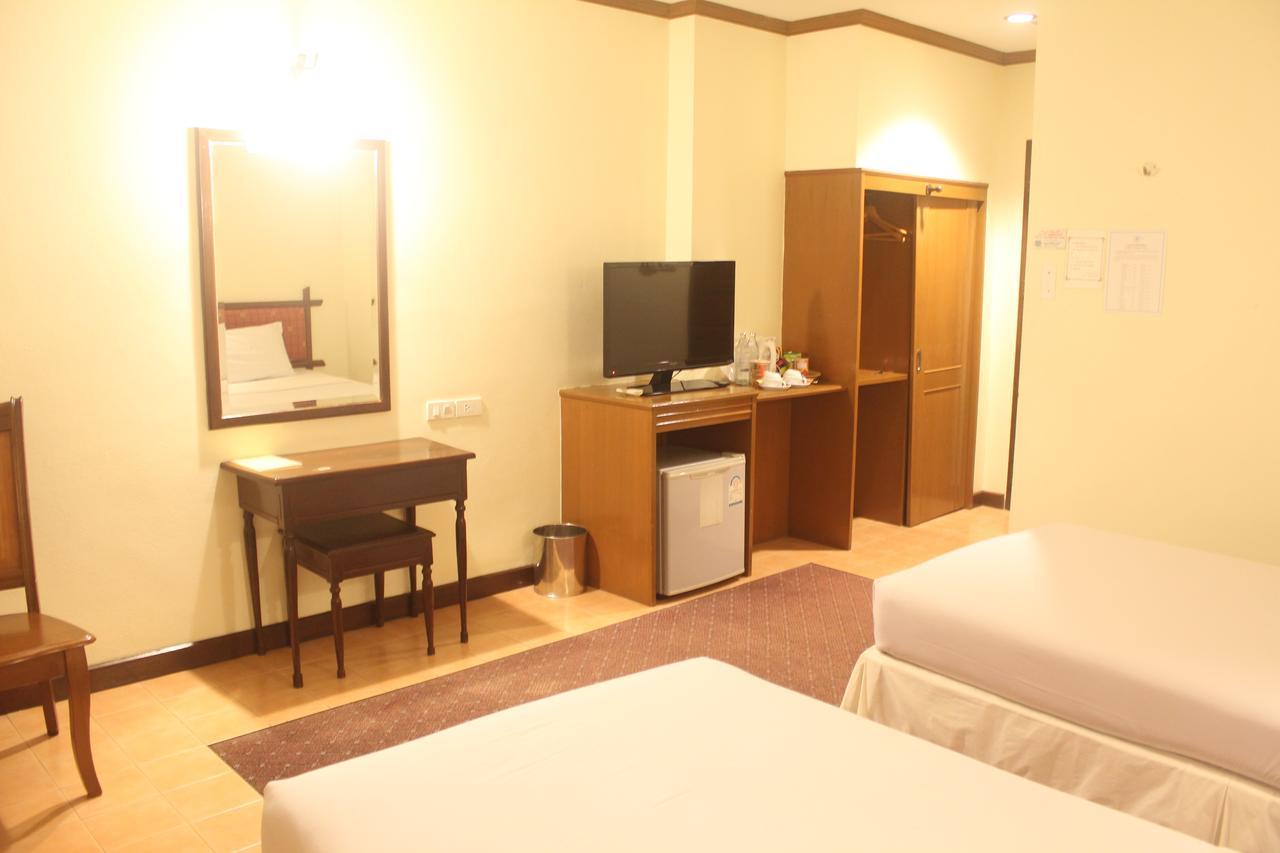 Butterfly Princess Hotel Betong Exterior photo